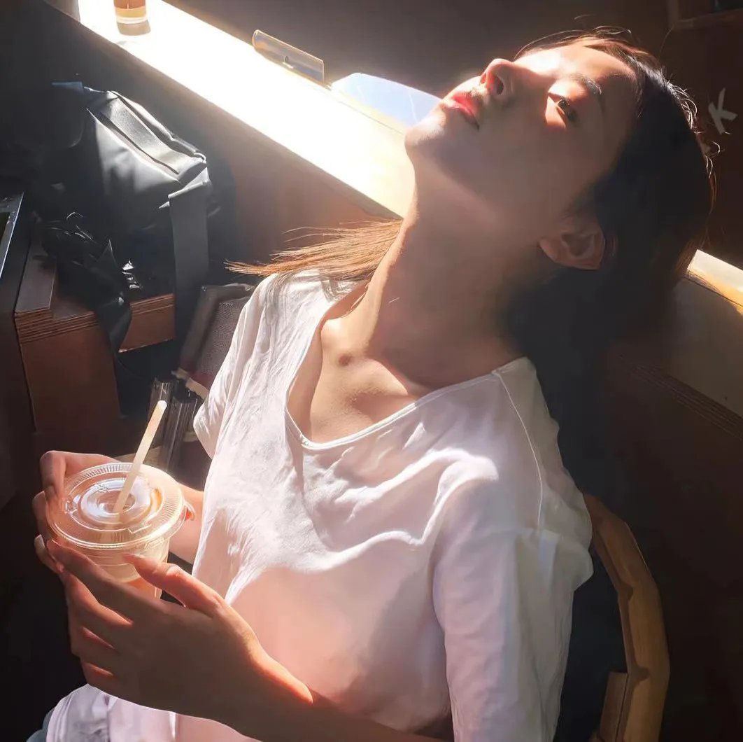 我亲爱的秘书